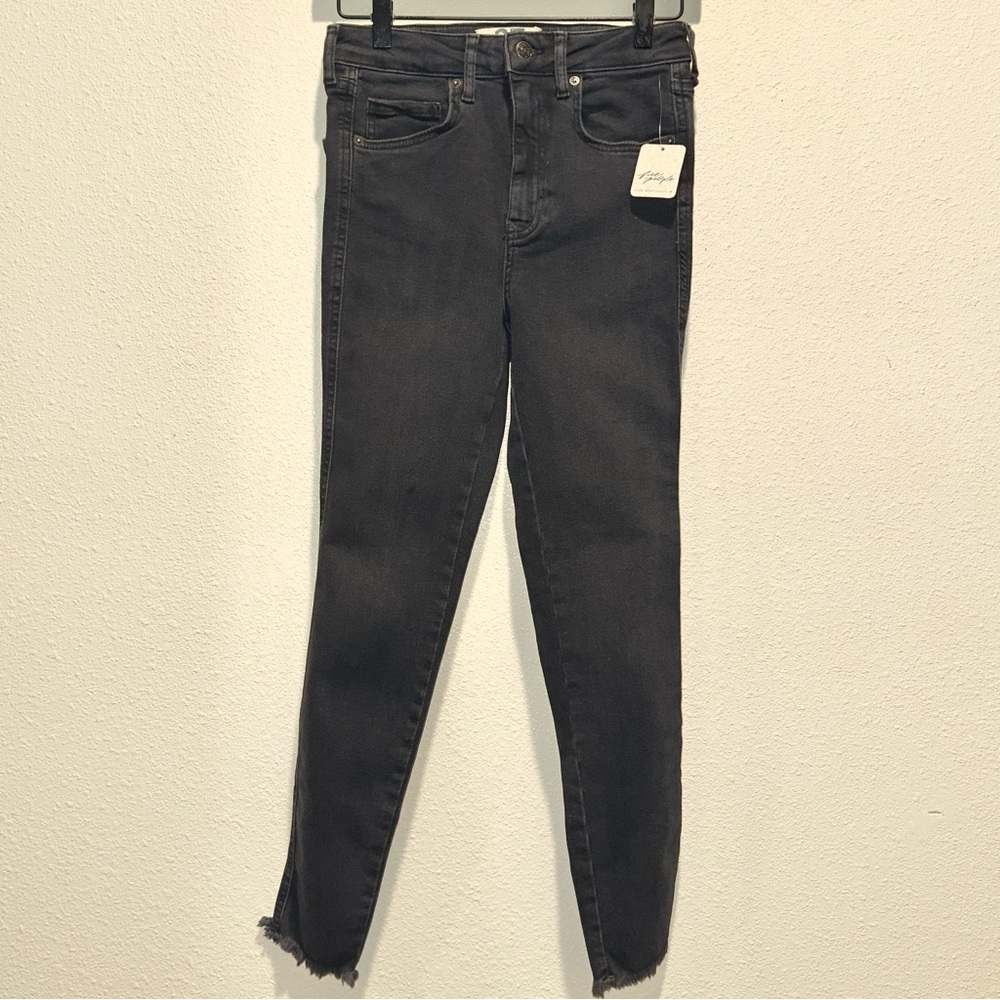 WE THE FREE Washed Black Jeans Size 27